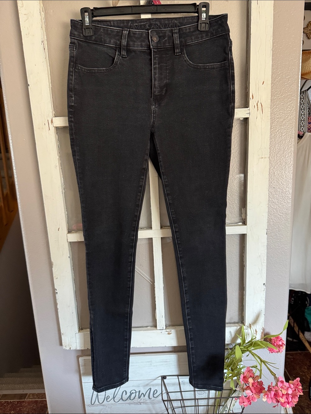 American Eagle Outfitters Black High-Rise Dream Stretch Skinny Jeans - like new!